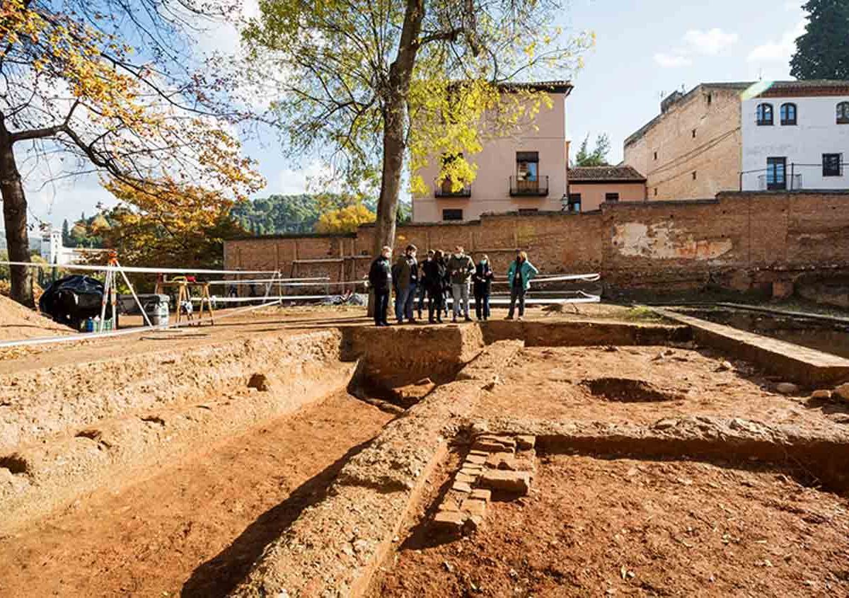 Estructura descubierta en el jardín de la Alamedilla de la Alhambra