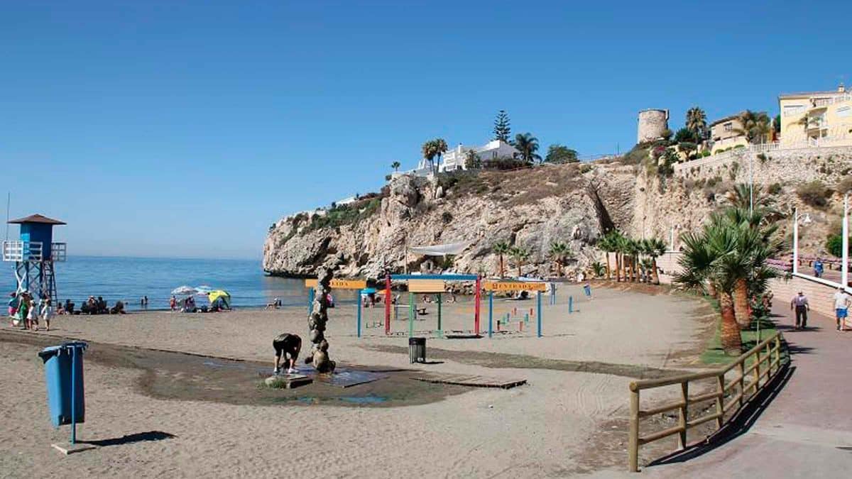 Imagen de una playa de Málaga / EA