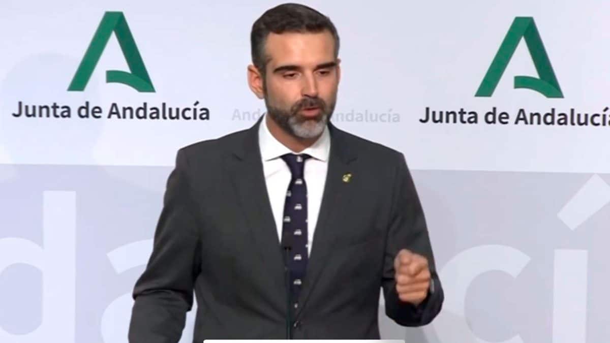 Portavoz de la Junta de Andalucía durante la rueda de prensa tras el Consejo de Gobierno / EA