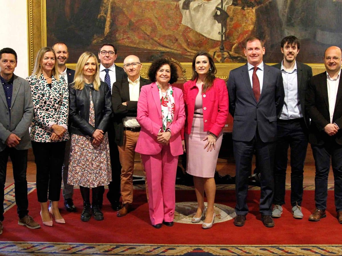 Acto de creación de la Cátedra Tecnología para las personas, de la Universidad de Granada y Fujitsu