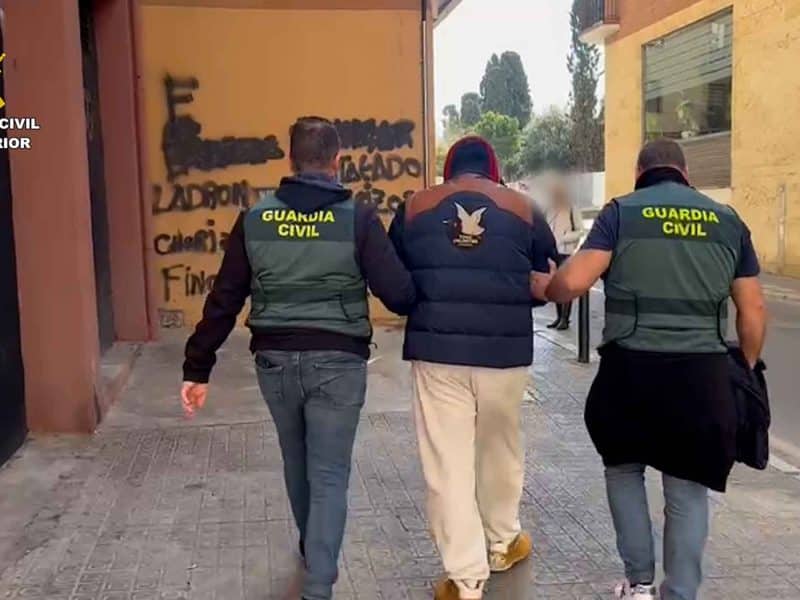 Detenido un estafador por la Guardia Civil de Almería