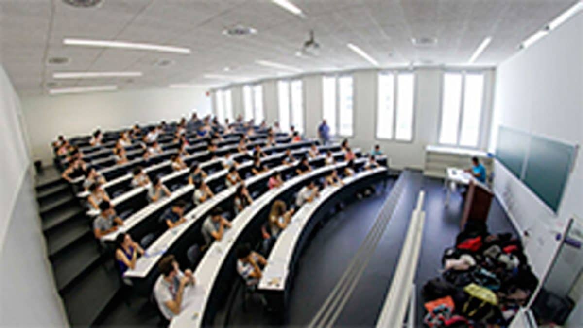 Imagen de recurso de un aula universitaria andaluza