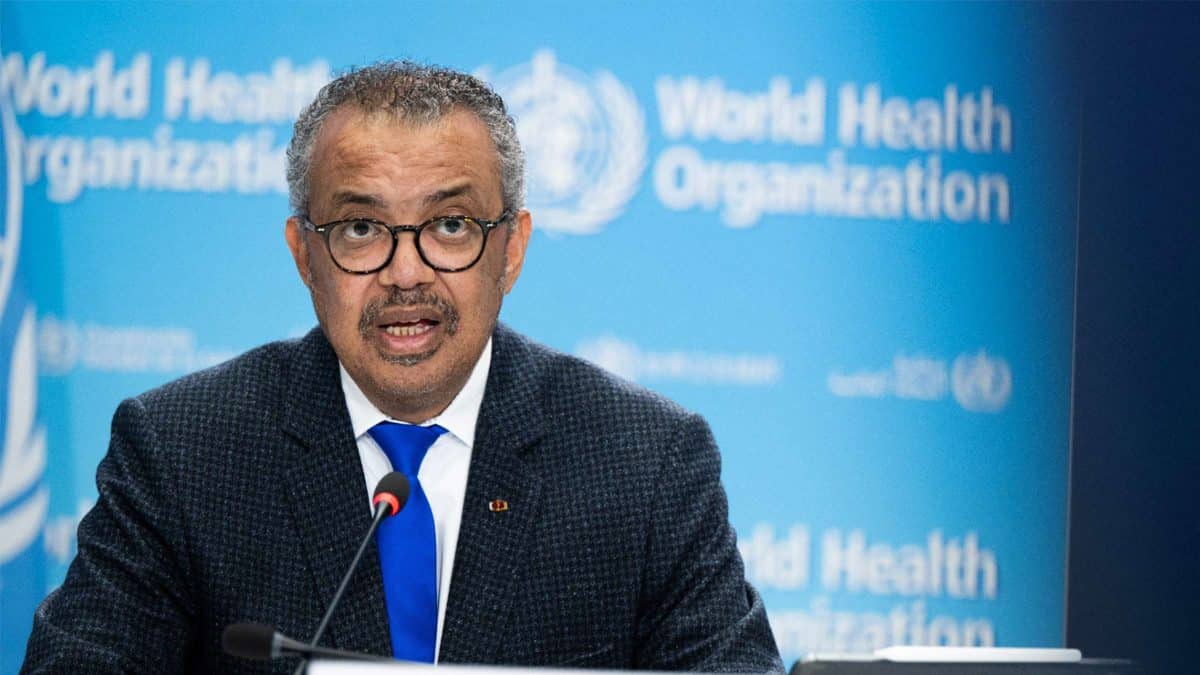 Tedros Adhanom Ghebreyesus, director general de la OMS, declarando el fin de la emergencia sanitaria por el Covid-19