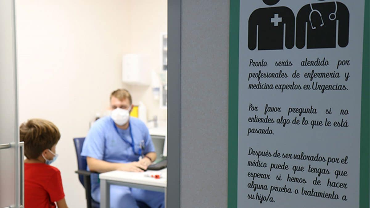 Andalucía formará a 3.700 profesionales en humanización en la asistencia sanitaria.