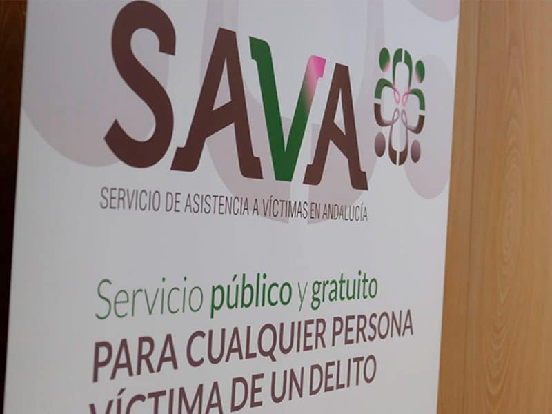 Cartel de los Servicios de Asistencia a Víctimas de Andalucía