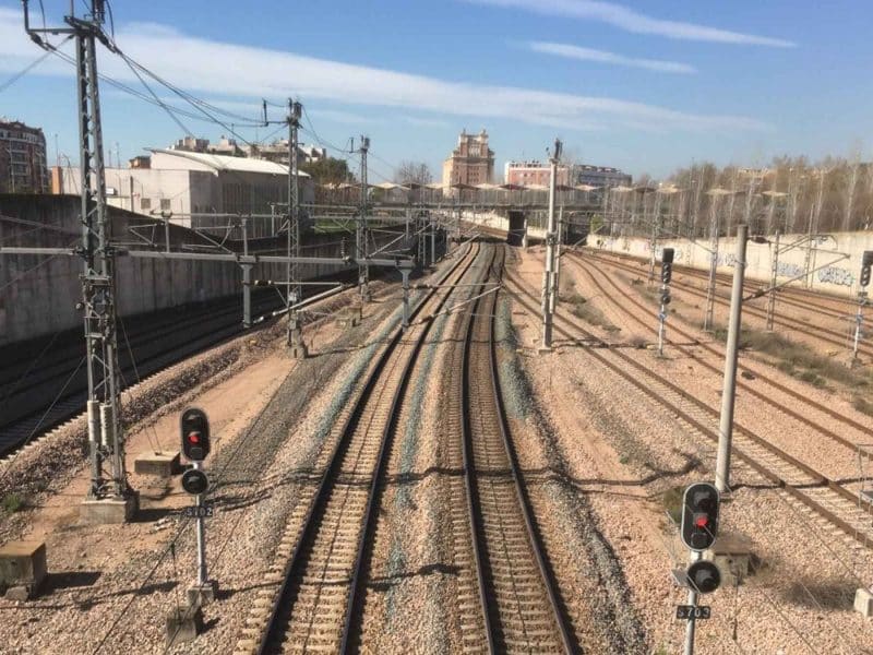 Vías de tren junto a Córdoba