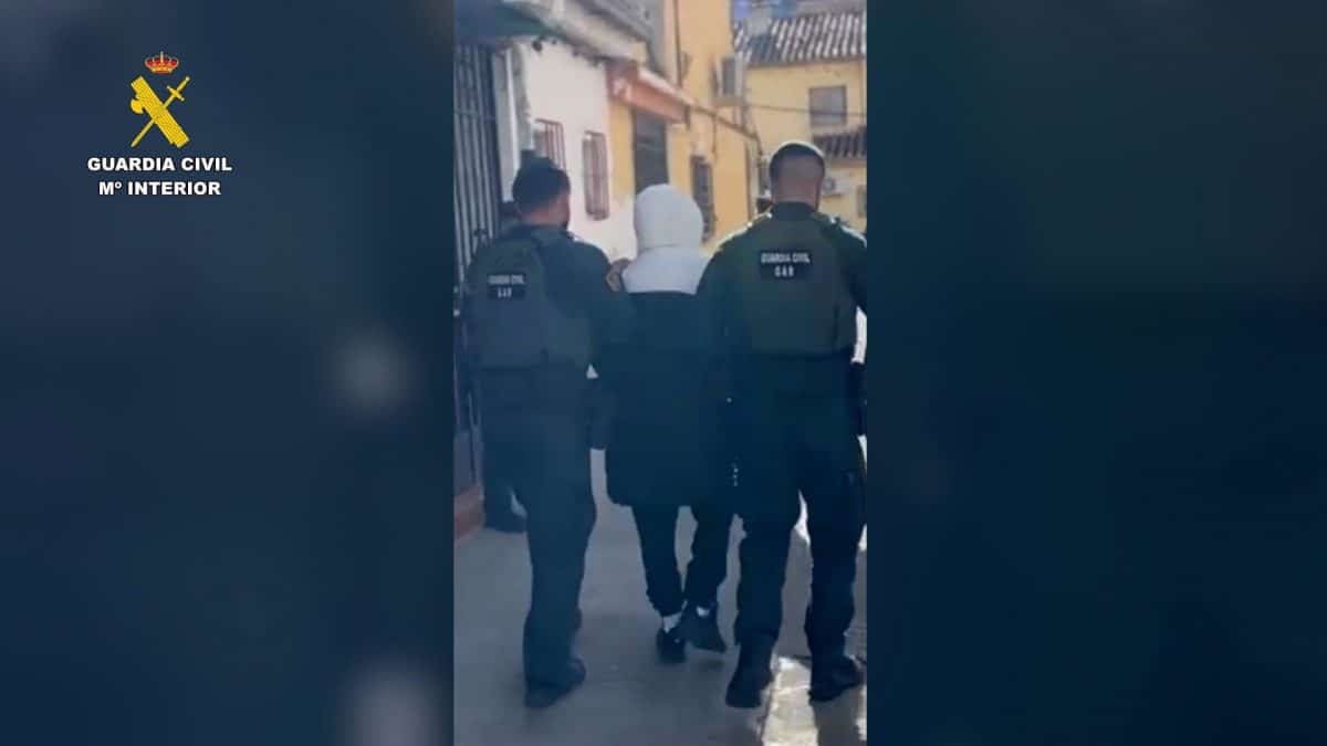 Uno de los detenidos en esta operación