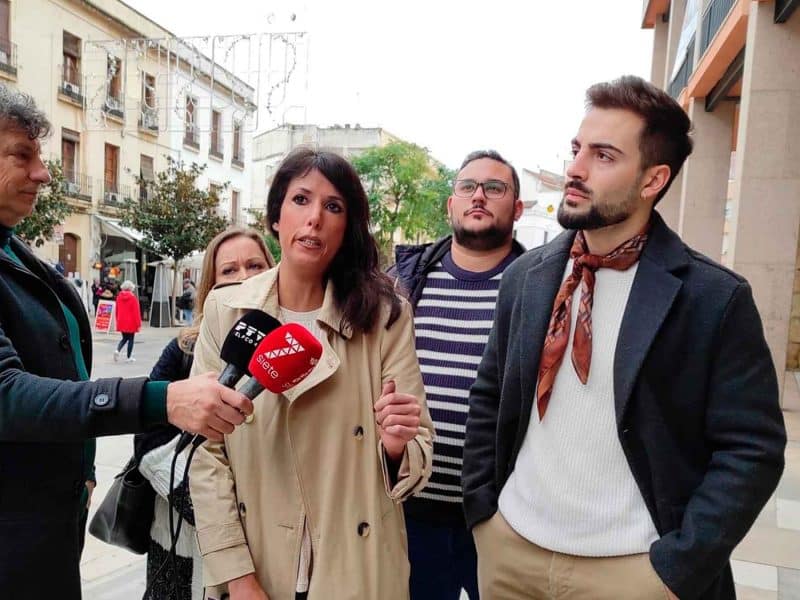 La secretaria general de Podemos Andalucía, Martina Velarde, atiende a los medios / Europa Press