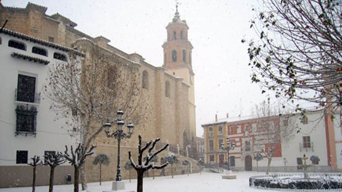 Nieve en el centro de Baza, localidad de Granada