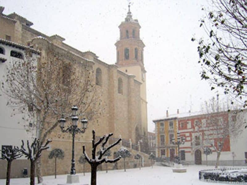 Nieve en el centro de Baza, localidad de Granada