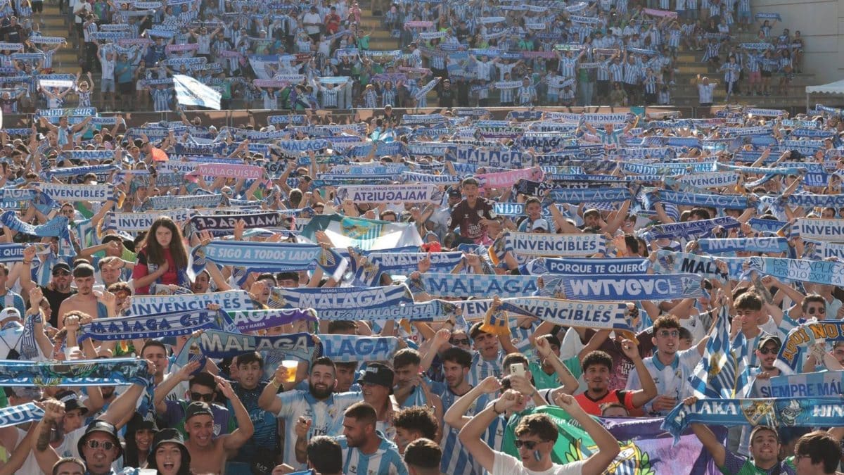 Afición del Málaga CF. - JUNTA DE ANDALUCÍA