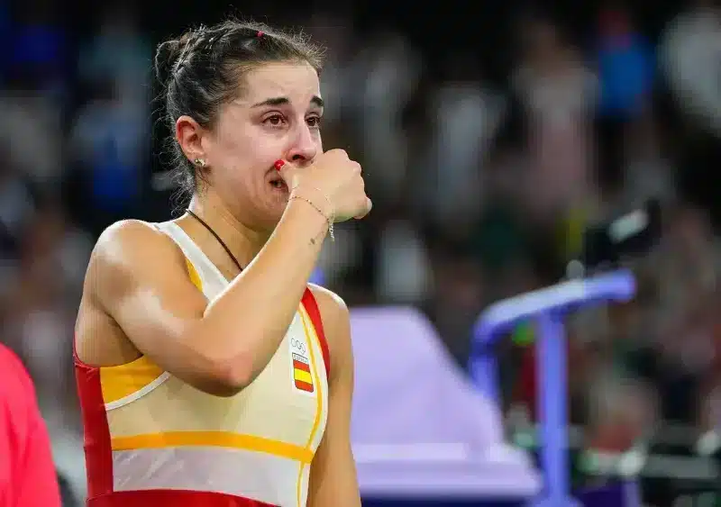 Carolina Marín tras su lesión durante el partido de semifinales de los Juegos Olímpicos de París. - Oscar J Barroso / AFP7 / Europa Press