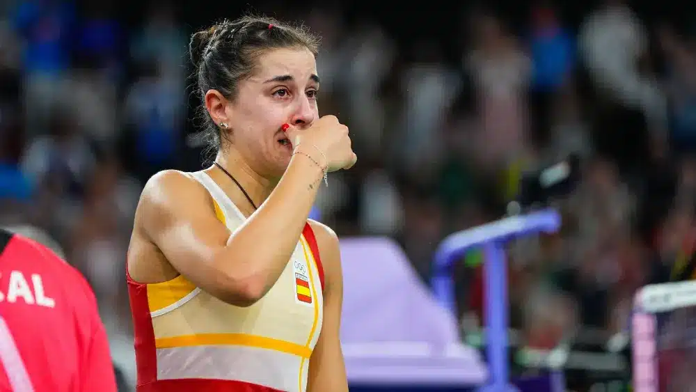 Carolina Marín tras su lesión durante el partido de semifinales de los Juegos Olímpicos de París. - Oscar J Barroso / AFP7 / Europa Press