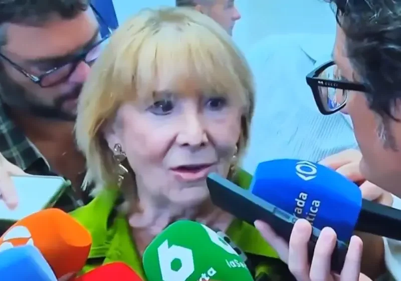 Esperanza Aguirre durante las declaraciones en las que se burla del acento andaluz de la ministra María Jesús Montero