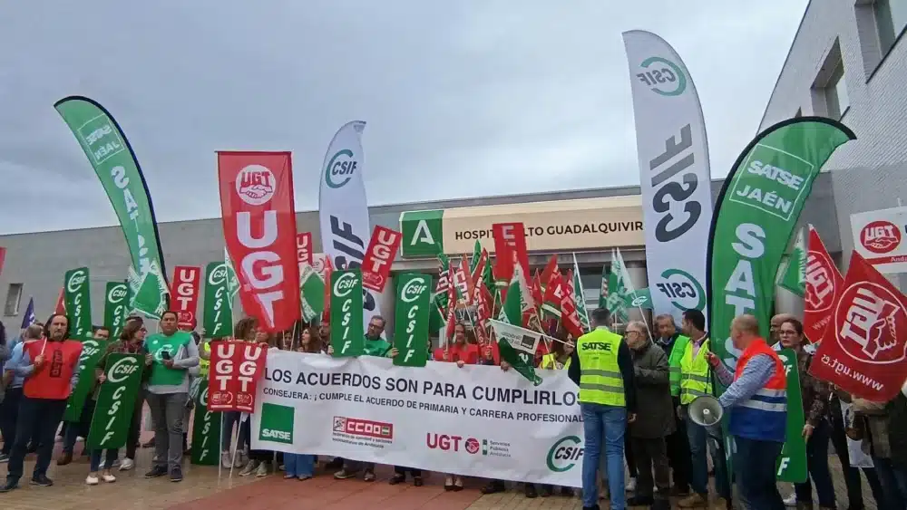 Protesta de los sindicatos CCOO, CSIF, Satse y UGT por los "incumplimientos" del SAS. - CSIF-A