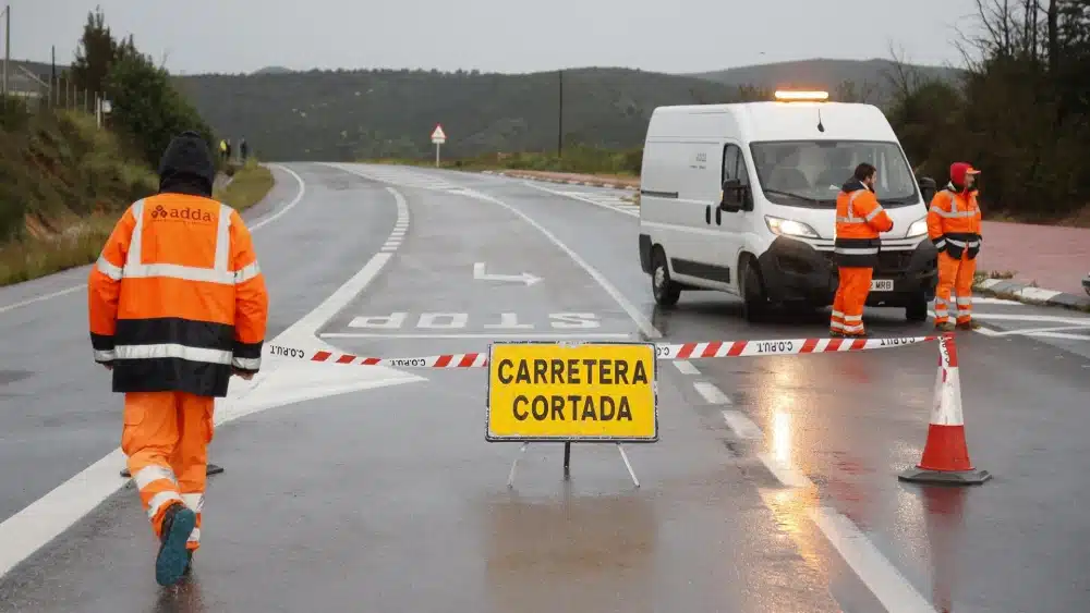 Carretera cortada en una imagen de archivo - Carme Ripollés - Europa Press