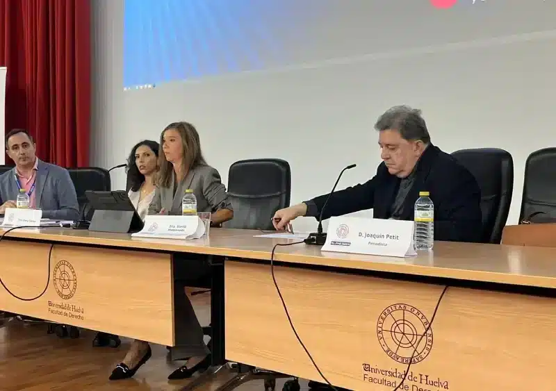 La segunda jornada del III Congreso Andaluz de Alzheimer, organizado por la Confederación Andaluza de Alzheimer - CONFEDERACIÓN ANDALUZA DE ALZHEIMER