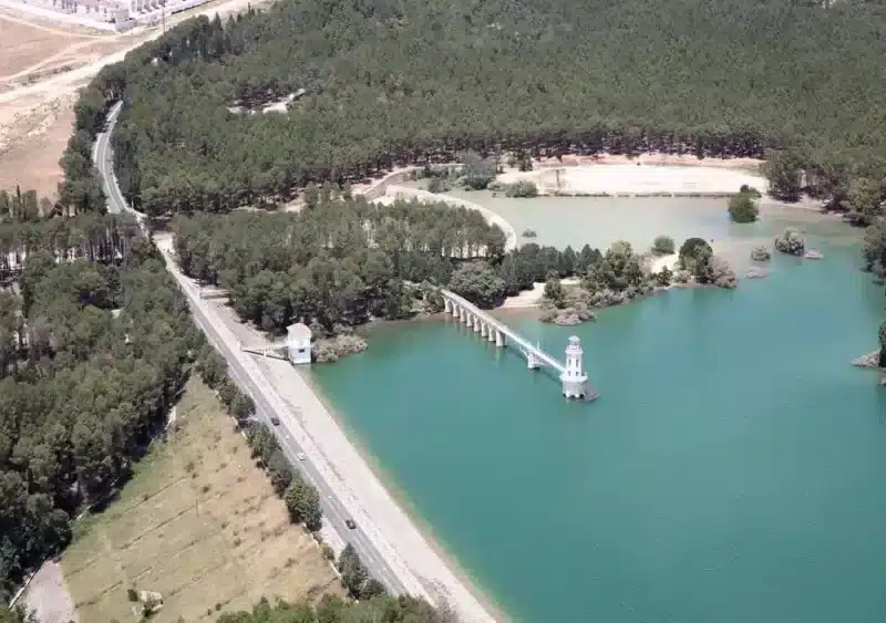 Archivo - Embalse del Cubillas (Granada), en una imagen de archivo. - EUROPA PRESS/CHG - Archivo