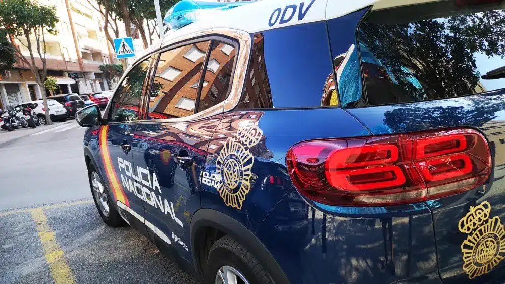 Un vehículo de Policía Nacional - POLICÍA NACIONAL